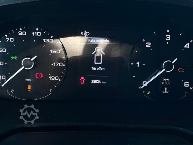 Half-integraal camper ADRIA CORAL 670 SL AXESS | Top Gepflegt - Mietflotte