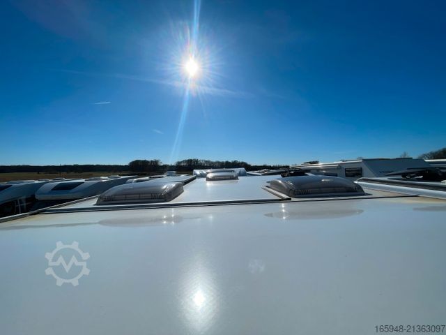 Half-integraal camper ADRIA CORAL 670 SL AXESS | Top Gepflegt - Mietflotte