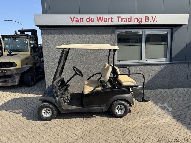 Golfcar CLUBCAR PRECEDENT 4 zitter Golfkar Golfcart 2007 Met Lader CLUBCAR CLUBCAR PRECEDENT 4 zitter Golfkar Golfcart 2007 Met Lader