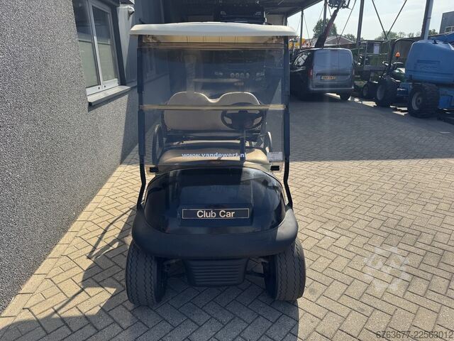 Golfcar CLUBCAR PRECEDENT 4 zitter Golfkar Golfcart 2007 Met Lader CLUBCAR CLUBCAR PRECEDENT 4 zitter Golfkar Golfcart 2007 Met Lader