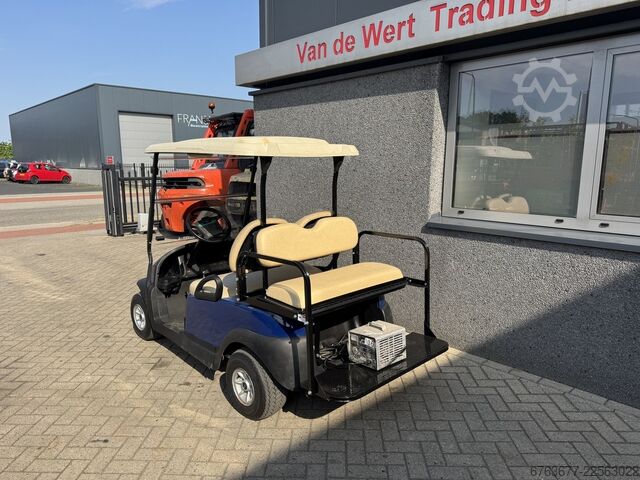 Golfcar CLUBCAR PRECEDENT 4 zitter Golfkar Golfcart 2007 Met Lader CLUBCAR CLUBCAR PRECEDENT 4 zitter Golfkar Golfcart 2007 Met Lader