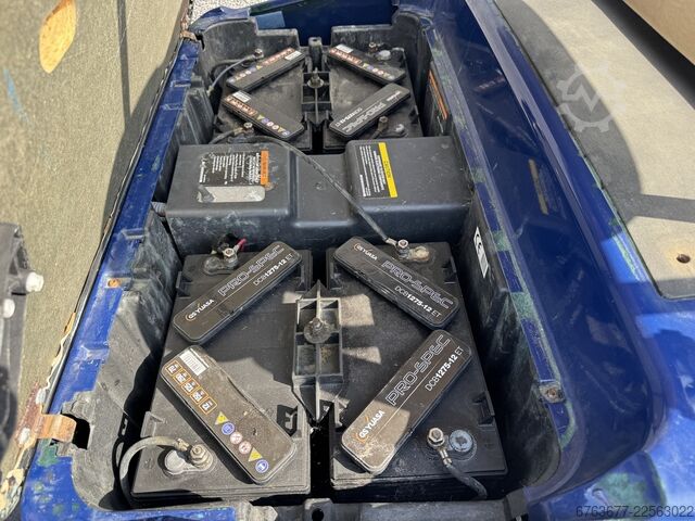 Golfcar CLUBCAR PRECEDENT 4 zitter Golfkar Golfcart 2007 Met Lader CLUBCAR CLUBCAR PRECEDENT 4 zitter Golfkar Golfcart 2007 Met Lader