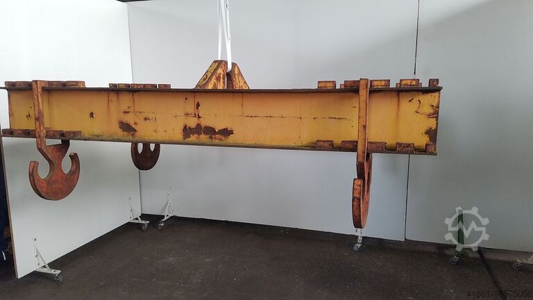 H - Daru szórógerenda BOOG 8T x 2.4m