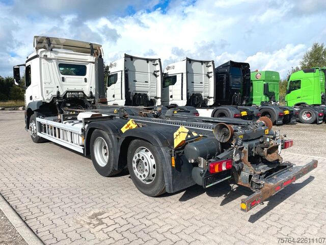 Abrollkipper MERCEDES-BENZ 2543 Actros / Meiller RS 21.70 / 6x2 / Gelenkt