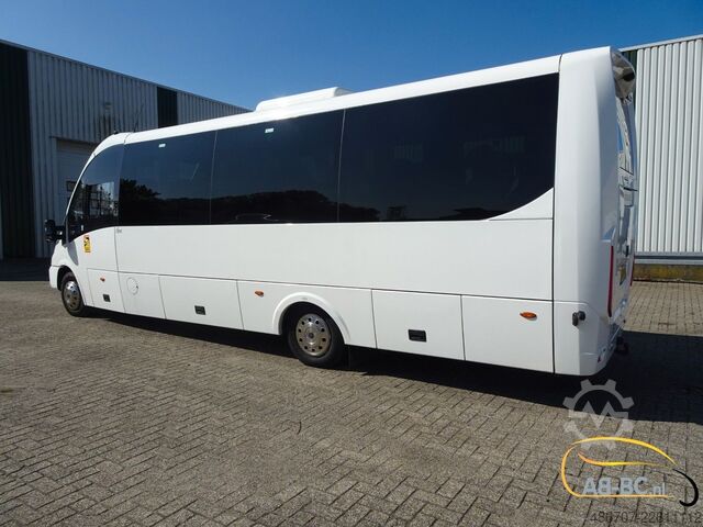 Tur otobüsü IVECO Rosero First FLHI XL - 31 Sitze EURO 6