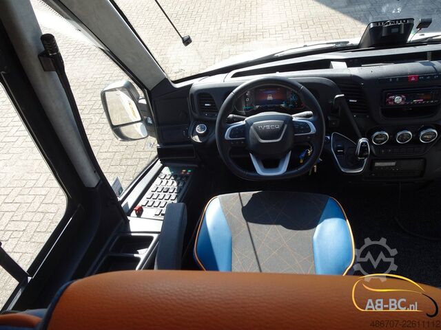 Tur otobüsü IVECO Rosero First FLHI XL - 31 Sitze EURO 6