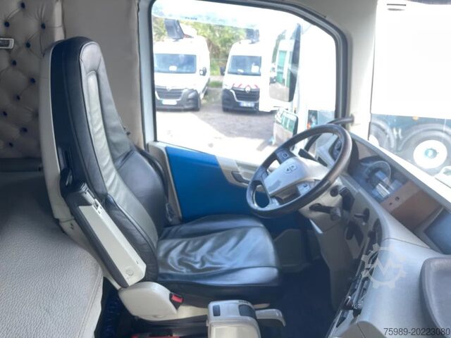 Standart-SZM Volvo FH 500 Real leather, FRIGO, ACC, ! ROYAL TRUCK!...