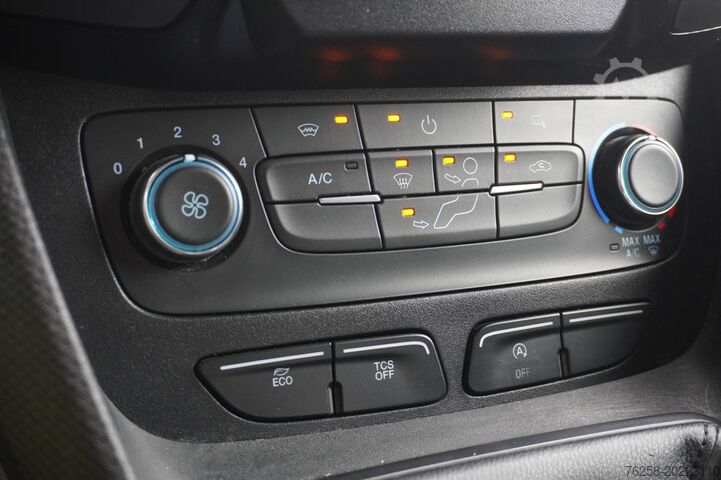 Yüksek tavanlı istasyon vagonu Ford Transit Connect 1.5 EcoBlue EURO 6 - Airco - Na...