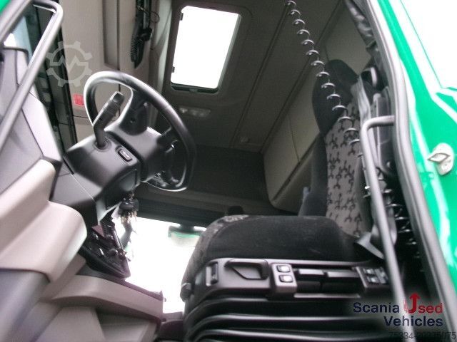 Cap tractor voluminos Scania R 450 A4x2EB Standklima 2 Tanks