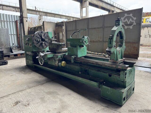 Tokarka pozioma SARO SPA 10x3000