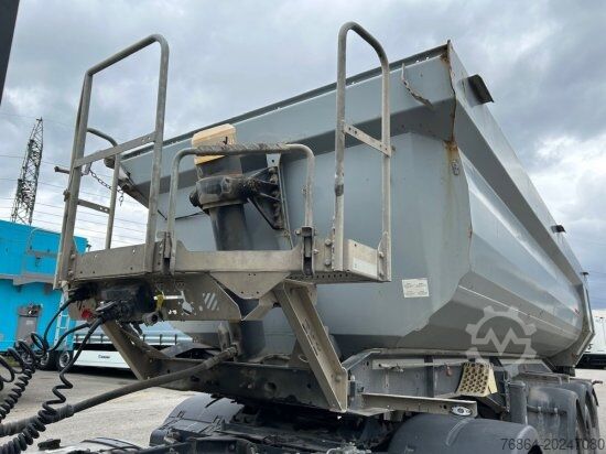 Damperli yarı römork SCHWARZMüLLER KIPPMULDE 25M³, SAF, ROLLPLANE, PODEST, HYVA