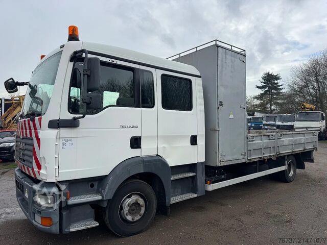 Læsseplatform MAN TGL 12.210 **BELGIAN TRUCK-EURO 4-MANUAL GEARBOX**