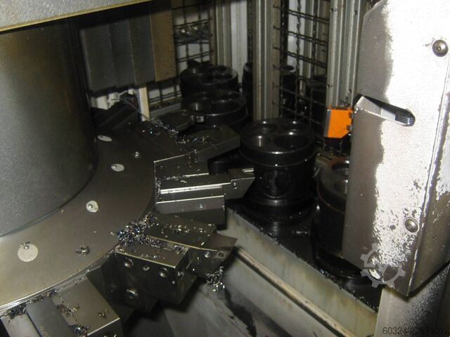 Centro de torneamento e fresagem CNC - Vertical EMAG EMAG VTC 250