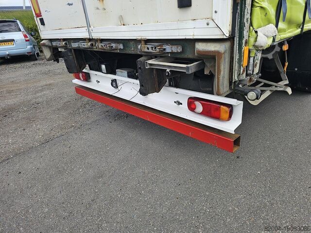 2002 FREUHAUF 3 AXLE CURTAINSIDER | BPW AXLES FREUHAUF 3 AXLE CURTAINSIDER | BPW AXLES