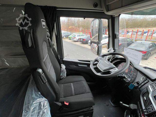 Chasis de camión IVECO S-WAY 490 Fahrgestell Baustoffpritsche Sofort