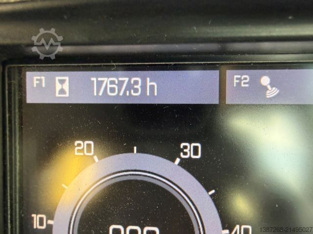 Teleskoparmstapler KRAMER KT357 / 1.767 H / 100 KW / Schaufel + Gabel