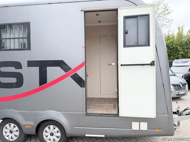 Paardentransportaanhanger  STX 3,5T  2 Pferd   Pferdeanh. Wohn. Dusche, WC