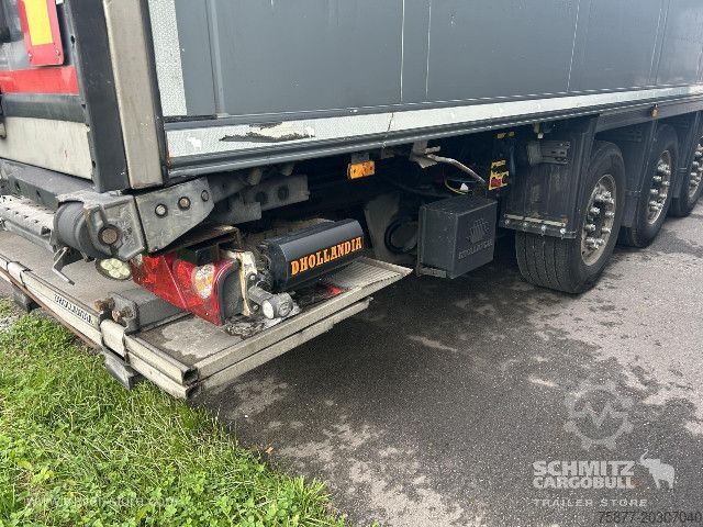 Kylsläpvagn Schmitz Cargobull Reefer Multitemp Taillift