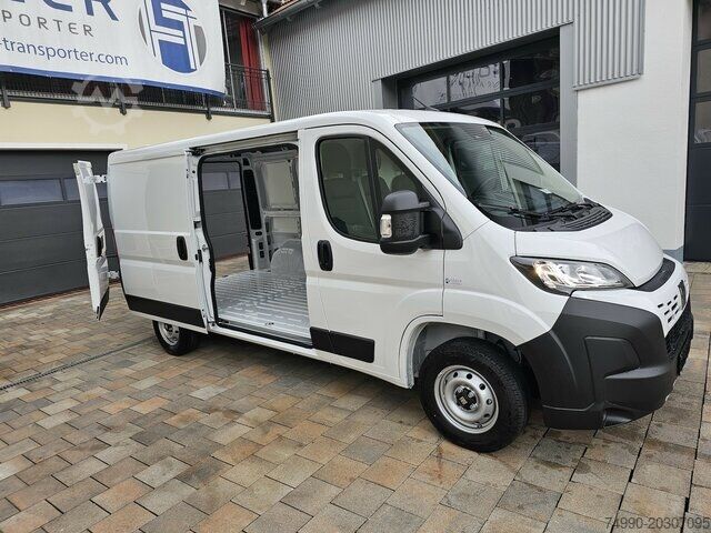 Aangepaste bestelwagen Fiat Ducato 120 L2H1 Premium Kabine + Visibility