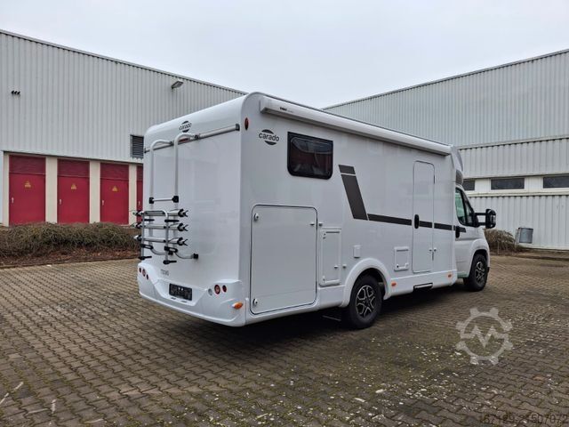 Half-integraal camper CARADO T 338s 5Sitz und Schlafplätze /..
