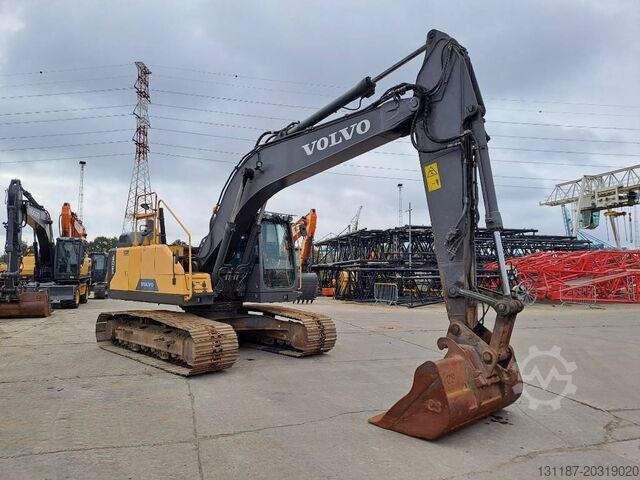 Rupsgraafmachine Volvo EC 220 EL (New Undercarriage)