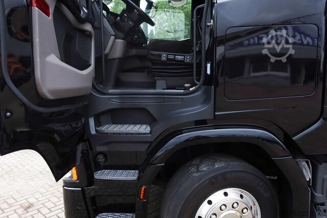 Autószállító furgon Scania R500 Oprijvrachtwagen 6x2 Black_Line Stuur_Lift_AS