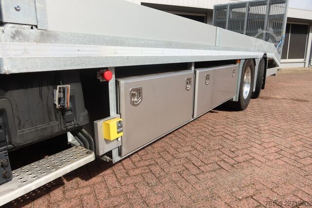Autószállító furgon Scania R500 Oprijvrachtwagen 6x2 Black_Line Stuur_Lift_AS