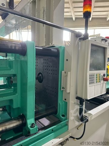 Injection molding machine Arburg 470C 1500-400