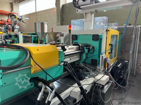 Injection molding machine Arburg 470C 1500-400