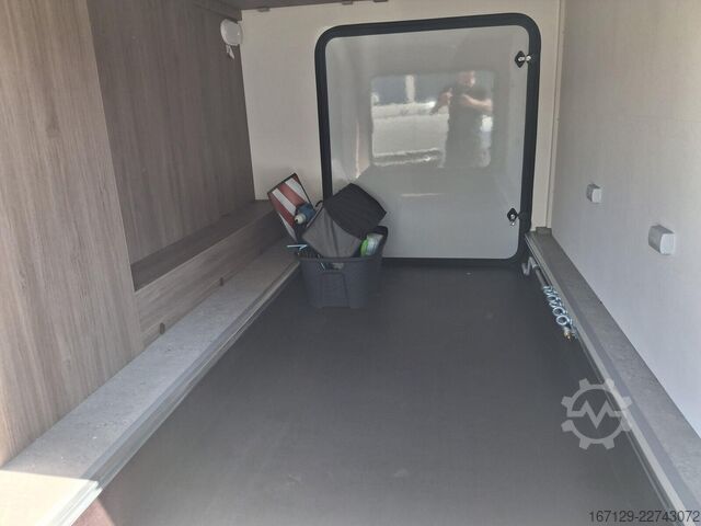 Autocaravana capucino CARADO A 364