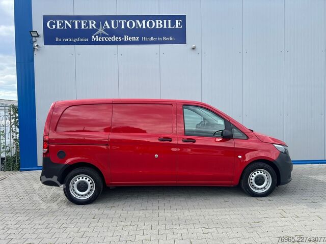 Furgão de painéis MERCEDES-BENZ Vito 110 KOMPAKT KLIMA TEMPOMAT 2-SITZE SCHRÄNKE