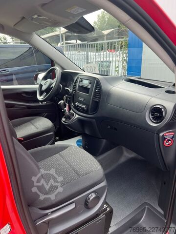Furgão de painéis MERCEDES-BENZ Vito 110 KOMPAKT KLIMA TEMPOMAT 2-SITZE SCHRÄNKE