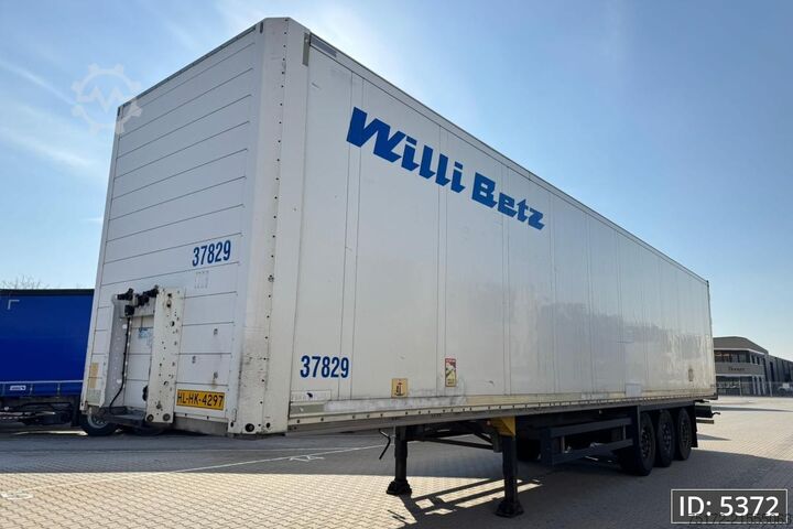 Kufr Schmitz Cargobull SCB/S3B / Disk brakes / Double stock