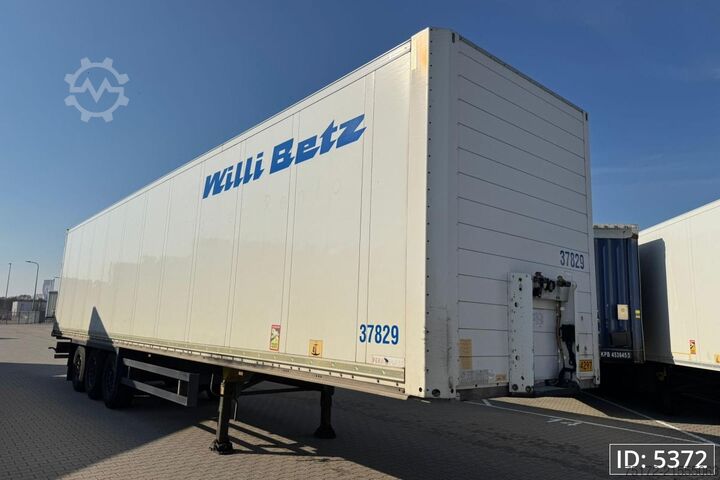 Kufr Schmitz Cargobull SCB/S3B / Disk brakes / Double stock