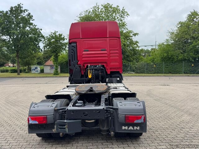 Standard nyergesvontató MAN TGX 18.460 4x2   Schlafkabine