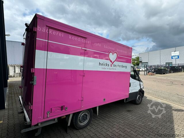 Dobozos furgon IVECO Daily 35S14 Hi-Matic Koffer*Ahk*Seiten tür*