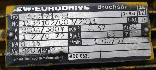 Převodový motor 0,15 kW 57 ot / min SEW-EURODRIVE R30DT71K4B