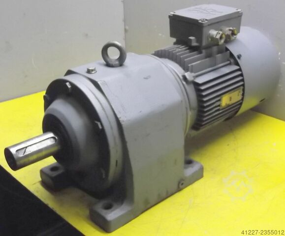 Κινητήρας ταχυτήτων 0,88 / 1,3 kW 21/41 σ.α.λ. SEW-EURODRIVE R73WD90S-4