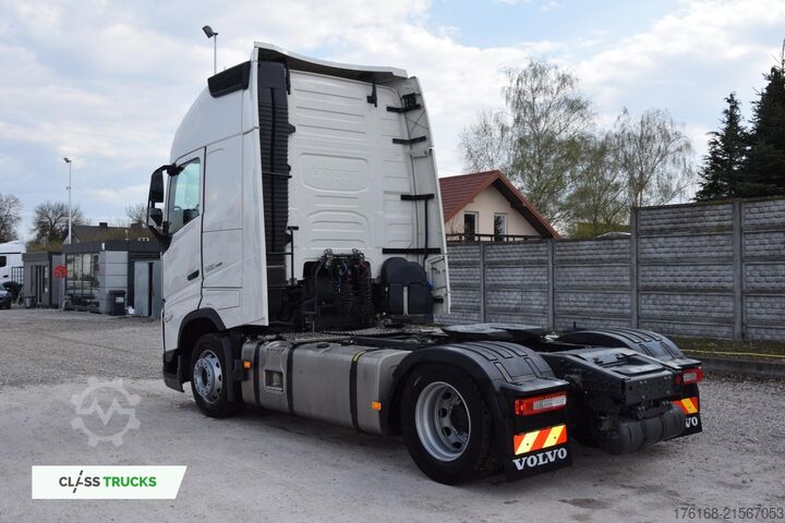 Standard tractor unit VOLVO FH 500 Globetrotter XL Varios