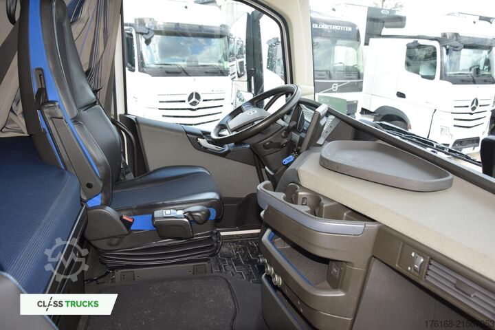 Standard tractor unit VOLVO FH 500 Globetrotter XL Varios