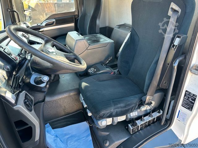 Autocamion cu cârlig pentru containere MAN TGS 26.400 6x2 Abrollkipper KRAN FUNK lift/lenk