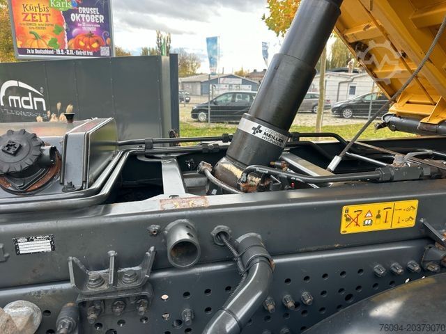 Trójstronna wywrotka MERCEDES-BENZ Arocs 1846 4x4 Kipper Kran FUNK AHK 55to