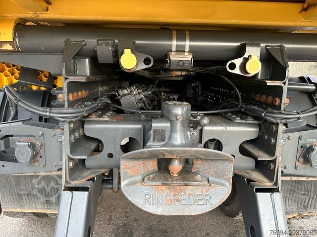 Żuraw samochodowy MERCEDES-BENZ Arocs 1846 4x4 Kipper Kran FUNK AHK 55to