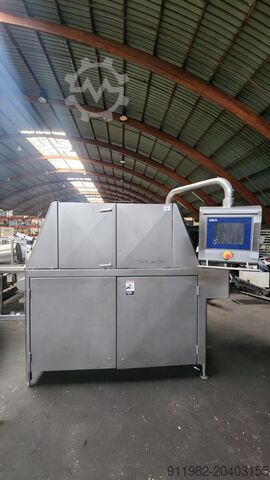 Vleesverwerkingsmachine GEA CFS Yieldjector 650