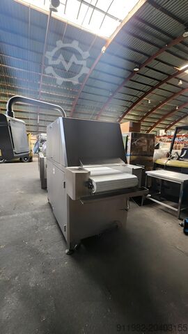 Vleesverwerkingsmachine GEA CFS Yieldjector 650