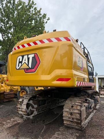 Rupsgraver CATERPILLAR 352 mit CE und EPA