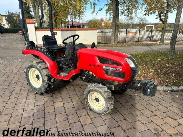 Tractor Branson 2900 Traktor