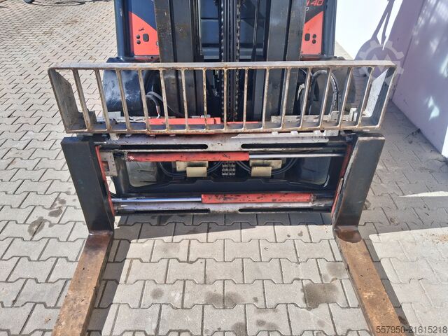 Vysokozdvižný vozík Linde H 40 Diesel Triplex Zinkenverstellgerät