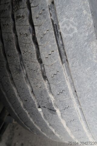 Volumen SZM SCANIA R 520 Topline Mega