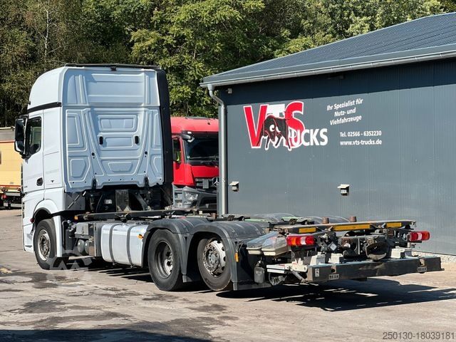 Camion porte-caisses amovibles MERCEDES-BENZ Mercedes-Benz Actros 2545 6x2
